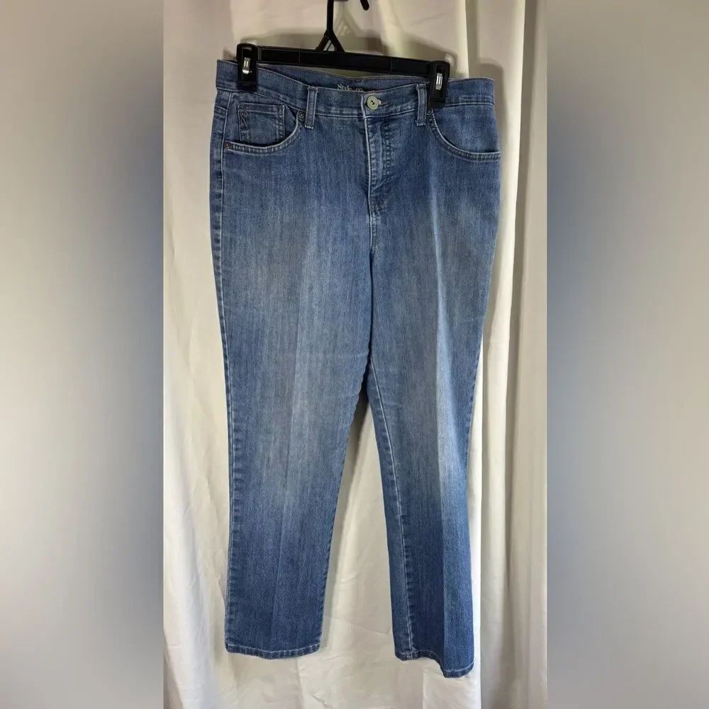 Style & Co Women’s Jeans Size 10 Petite EPC
5 Pocket Design